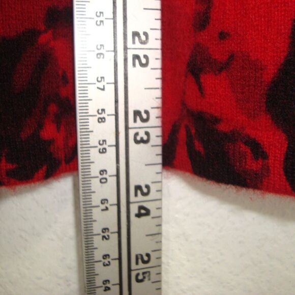 Charter Club 2-Ply Cashmere Red Black Floral V-Neck Sweater Size L - Picture 5 of 6